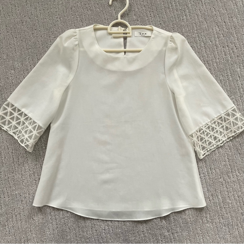 Korean White Mid Sleeve Blouse
